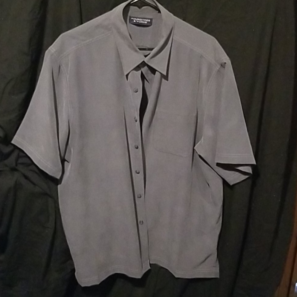 Roundtree and Yorke short-sleeve button-up shirt